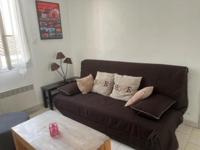 Villa Magali - Appartement Climatise T3 Duplex - Grau-Du-Roi - Hypercentre 20 M De La Plage เลอ โกร-ดู-รัว ภายนอก รูปภาพ
